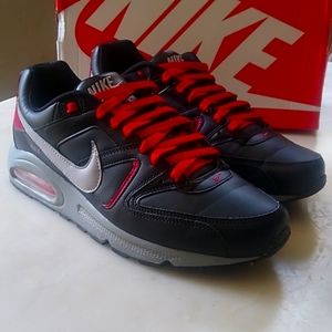 Nike Air Max Command
